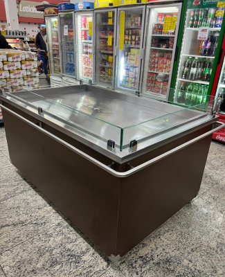Expositor Refrigerado Autoatendimento | Expositor de Alimentos