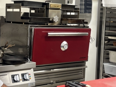 Por que Forno à Carvão Josper?